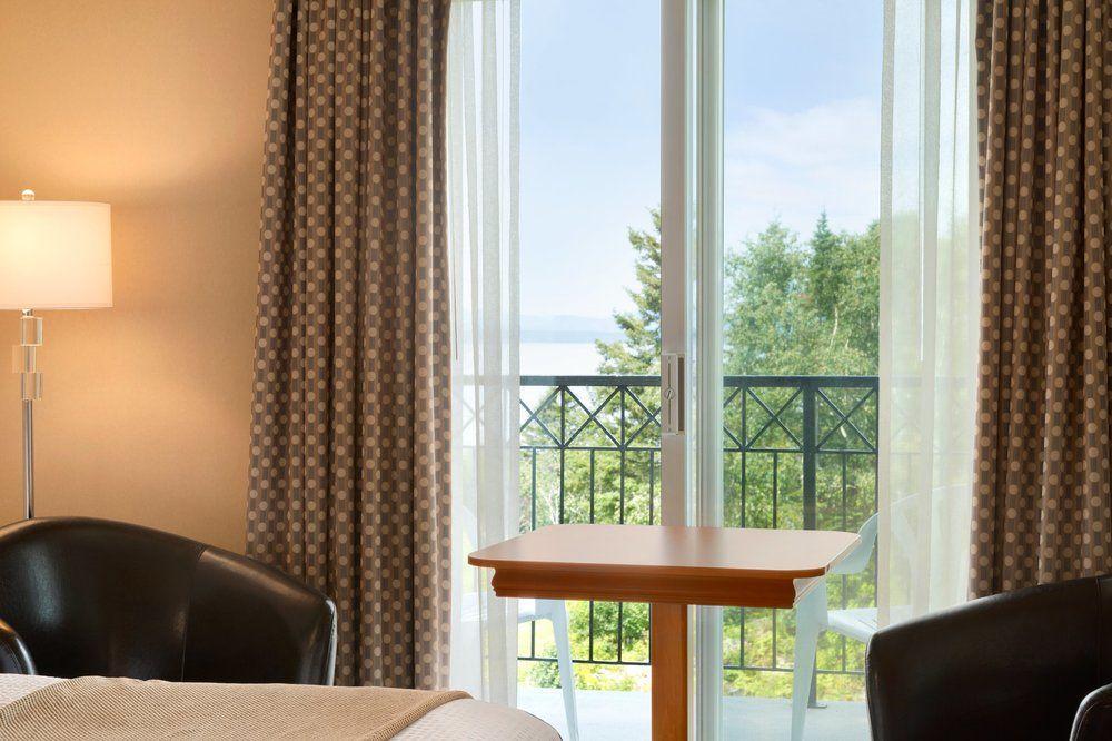 Days Inn By Wyndham Rivière-du-Loup Buitenkant foto