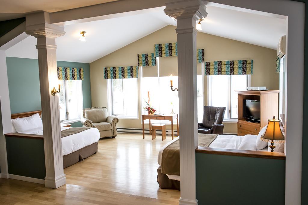 Days Inn By Wyndham Rivière-du-Loup Buitenkant foto
